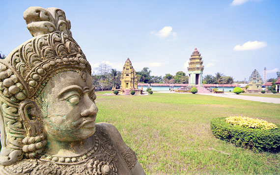 Du Delta Du Mékong A Angkor