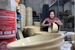 Explorer la laque vietnamienne au village artisanal de Ha Thai