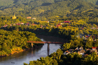 Laos relaxes visa requirements to boost tourism in 2024